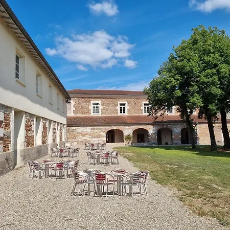 Abbaye De *